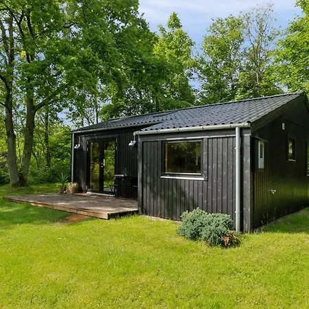 Holiday home Newly Renovated Near Torndal